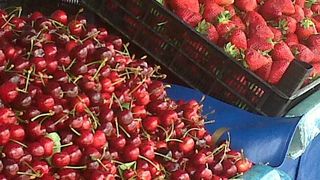 Un barbat din Iasi a ajuns de urgenta dupa ce a mancat acest fruct din piata! Ti se poate intampla si tie