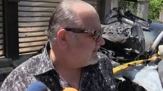 Acum un an a primit o coroana funerara de ziua fiicei sale, noaptea trecuta i-au incendiat masinile de lux! Cosmarul prin care trece un om de afaceri din Constanta