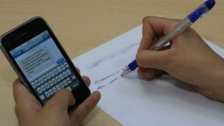 Un elev din judetul Salaj, eliminat de la proba de limba si literatura romana pentru ca i-a sunat telefonul