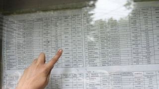 Gafa de proportii la Evaluarea Nationala! O eleva din Ialomita a primit nota 2 la matematica, desi ea obtinuse 9.40