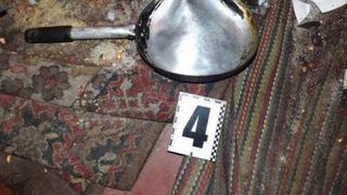 Un barbat din Constanta a fost ucis de sotia lui cu o tigaie