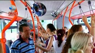 Zi crunta in Bucuresti din cauza caldurii. Cum au facut fata romanii codului galben de canicula. In autobuze si spitale e jale mare