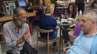 Gigi Becali i-a propus unui cersetor sa locuiasca cu el