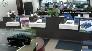 Atac armat intr-o banca! Un barbat a intrat in institutie si a inceput sa traga cu arma. Ce s-a intamplat apoi cu el