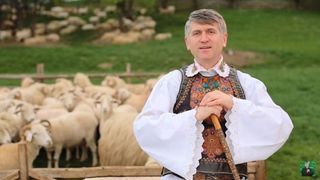 Noi dezvaluiri socante despre Cristian Pomohaci. Preotul nu ar fi inretinut niciodata relatii intime cu sotia lui