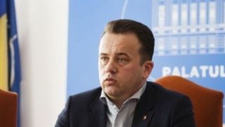 Declaratii halucinante din partea ministrului Educatiei: scoala e gratis pentru copil. Platesc parintii