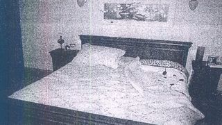 Paturile din casa pareau neatinse