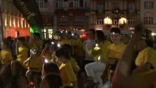 Crosul licuricilor. Sute de oameni au alergat la Timisoaram, la o cursa nocturna