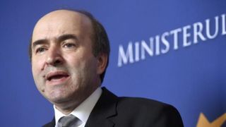 Tudorel Toader, seful lui Giuglea