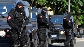 Un nou dosar de prostitutie anchetat de DIICOT! Sunt implicate si mai multe asistente TV