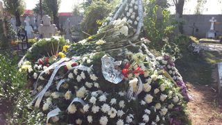 Caz halucinant la Botosani. Un batran a murit, iar cand era pe cale sa fie inmormantat, s-a trezit la viata