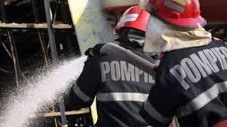 Incendiu cu pericol de explozie la o fabrica din Timis! Sute de persoane au fost evacuate