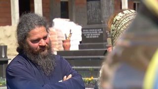 Un alt scandal sexual zguduie Biserica Ortodoxa Romana. Un fost calugar, discutii fara perdea cu staretul Manastirii Prislop