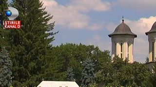 Manastirea-penitenciar unde sunt trimisi preotii "pacatosi" sa se reabiliteze. "Regimul de viata este foarte aspru"