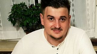 "Faptul ca a murit dupa 72 de ore inseamna ca ne-am facut datoria". Reactia halucinanta a medicilor in cazul mortii lui Marian, tanarul din Pascani injunghiat intr-o cafenea