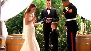 Moment incredibil la o nunta. Cum a reactionat un copilas de 4 ani, cand tatal lui s-a insurat a doua oara