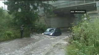Cod portocaliu de furtuna in Bucuresti si cinci judete