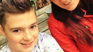 Doar 8 saptamani mai are de trait aceasta mama. Vinovatii sunt medicii care, ani de zile, i-au diagnosticat cancerul ca fiind "depresie"