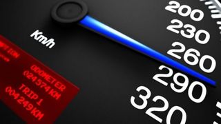 Bunica de 79 de ani, prinsa de radar conducand cu 238 de kilometri pe ora