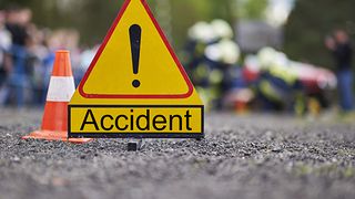 Accident grav in Botosani: O maicuta si un copil au fost raniti