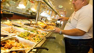 Romanii sunt primii in top! Campioni la postari din vacanta pe retelele de socializare