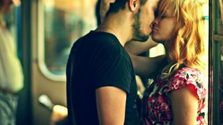 Doi tineri indragostiti, clipe de cosmar in trenul Mangalia - Bucuresti. A fost nevoie de interventia politiei