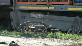 Neatentia i-a costat viata pe doi batrani din Moldova! Amandoi au murit dupa ce au fost supulberati de masini