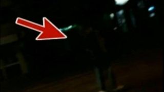 Scene de groaza la Galati! Un barbat este lovit de o masina, in timp ce un martor filmeaza totul