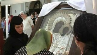 Canicula a pus stapanire pe Romania! Ce au facut cativa preoti Galati pentru a aduce ploaia