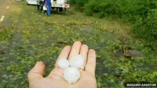 Vremea face prapad! Dupa ce canicula a luat sase vieti, vijeliile au distrus zeci de localitati