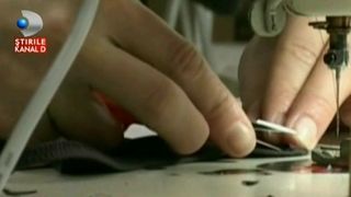 Imagini revoltatoare. Patronul unei firme de textile din Prahova isi injura angajatele: "M-am saturat de voi, animalelor". Politistii au deschis o ancheta