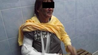 "M-au imobilizat, m-au legat de pat si..." O romanca de 69 de ani din Italia a fost la un pas de moarte dupa ce trei necunoscuti au intrat peste ea