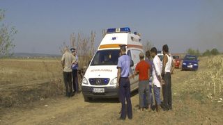 Un batran a murit carbonizat pe camp. Vecinii au fost ingroziti