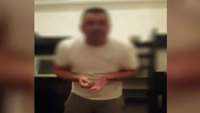 Acuzatii grave la adresa unui consilier local din Chiajna! A lovit si a injurat un tanar ca la usa cortului! Totul a fost filmat