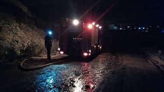 Incendiu la groapa de gunoi a municipiului Bacau, intervin 30 de pompieri