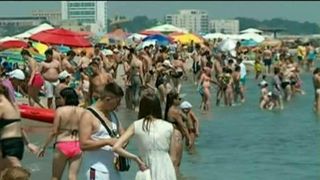 Gratuitati de la Primaria Bucuresti pentru tineri: doua firme gestioneaza un buget de 3,3 milioane de lei