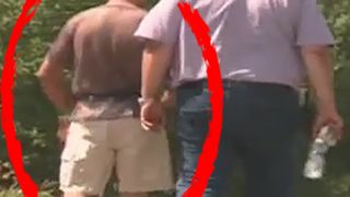 Sotul femei insarcinate, care s-a sinucis impreuna cu cele trei fetite, a ajuns la locul tragediei! Reactia lui este cutremuratoare