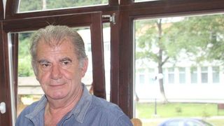 Actorul Florin Zamfirescu da de pamant cu Cristian Pomohaci si ceilalti pacatosi cu straie preotesti: „Biserici transformate in SRL-uri, preoti ahtiati dupa castig, sodomie si pacate grele, iata tabloul sumbru pe care-l ofera azi biserica noastra”