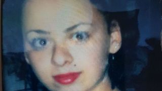 O romanca de 19 ani a murit in conditii suspecte, in Germania. Iubitul a gasit-o intinsa pe trotuar