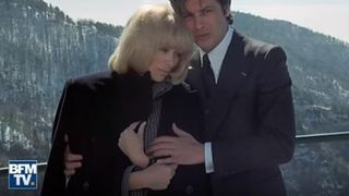Mireille Darc si Alain Delon, 15 ani de iubire. "Mi s-a parut frumos, dar nu am spus: Oh, este omul vietii mele!&rdquo;. Actrita a murit duminica noaptea