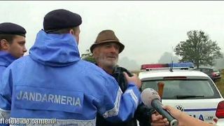 Stare de alerta in Valcea! O groapa de gunoi arde de 9 zile! A fost scandal monstru cu ministrul Mediului, venit la fata locului
