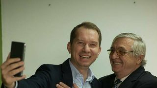 Mihai Sturzu este in doliu, distrus de durere! A murit Mircea Brindusan, omul care a fost ca un tata pentru fostul cantaret: "Il voi respecta pana voi parasi scena vietii"