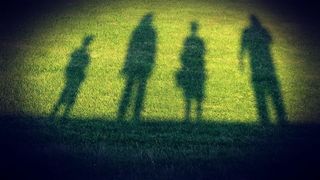 Au suferit un accident, iar medicii au facut o descoperire uluitoare! Doua minore din Vaslui traiesc si au copii cu cei doi frati ai lor