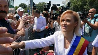 Gabriela Firea se implica in demisiile celor doi celebri neurologi: Ce oferta le-a facut pentru a renunta la demisii