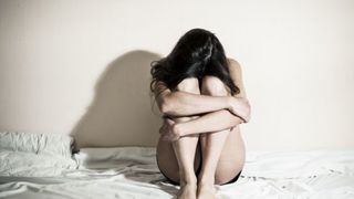 Cosmarul cumplit trait de o copila de 16 ani din Braila. S-a prostituat pentru ca fratele ei de numai sase ani sa nu fie omorat - A fost ademenita prin intermediul retetelor de socializare