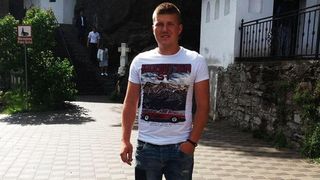 Un roman de 18 ani a murit intr-un accident groaznic in Spania. Familia se roaga de oameni sa ii ajute sa ii aduca trupul acasa. "Il vrem aici, nu sa il inmormanteze acolo!"