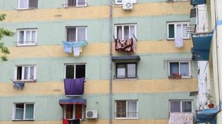 Usuci rufele pe sarma? Risti sa primesti o amenda usturatoare. Orasul din Romania in care aceasta fapta este sanctionata