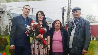 Povestea sotilor din Olt, care au murit in accident, este cutremuratoare. Au plecat mai devreme ca sa le faca o surpriza rudelor, dar n-au mai ajuns