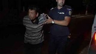 O fetita de 13 ani din Arges, mutilata de un barbat de 55 de ani - Agresorul i-a sarit cu picioarele pe cap - Asa a pedepsit-o el pentru ca micuta i-a sfidat baiatul concubinei