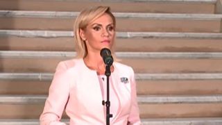 Gabriela Firea: "Bucurestenii nu au niciun motiv sa aiba o stare de neliniste. Codul galben de vijelie se mentine. Nu sunt elemente ca sa indice trecerea la codul portocaliu"